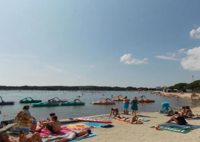 Apartment Medulin Gostinjska kuća 3*