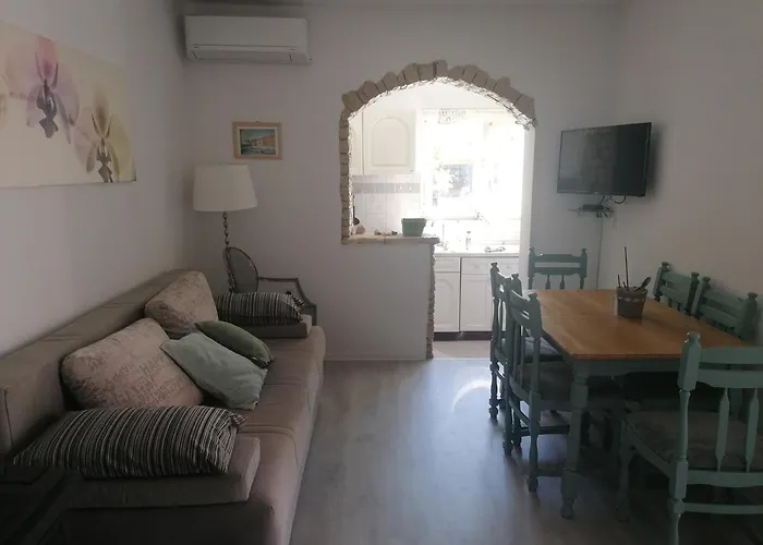 招待所 梅杜林公寓 3*